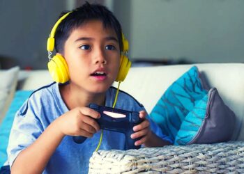 6 Essential Games to Play While Stuck At Home