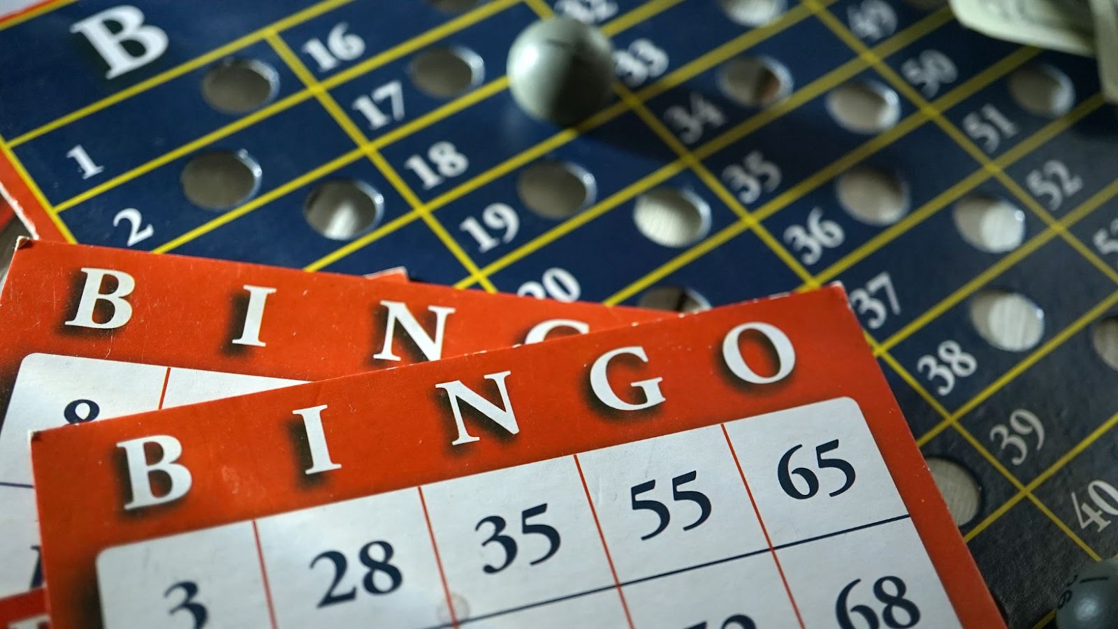 The Difference Between Offline and Online Bingo