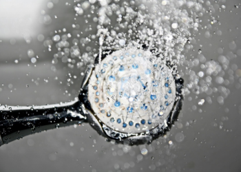 The Surprising Benefits of Cold Showers (and Why You Should Try Them)